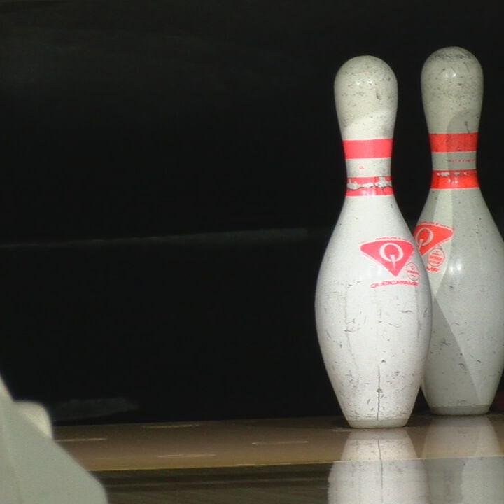 Bowling pins (generic)